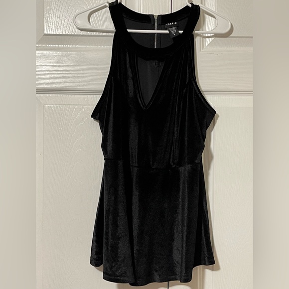 torrid Tops - Torrid Black Halter Babydoll Top Keyhole Front Zip Back Women Plus Size 0 New